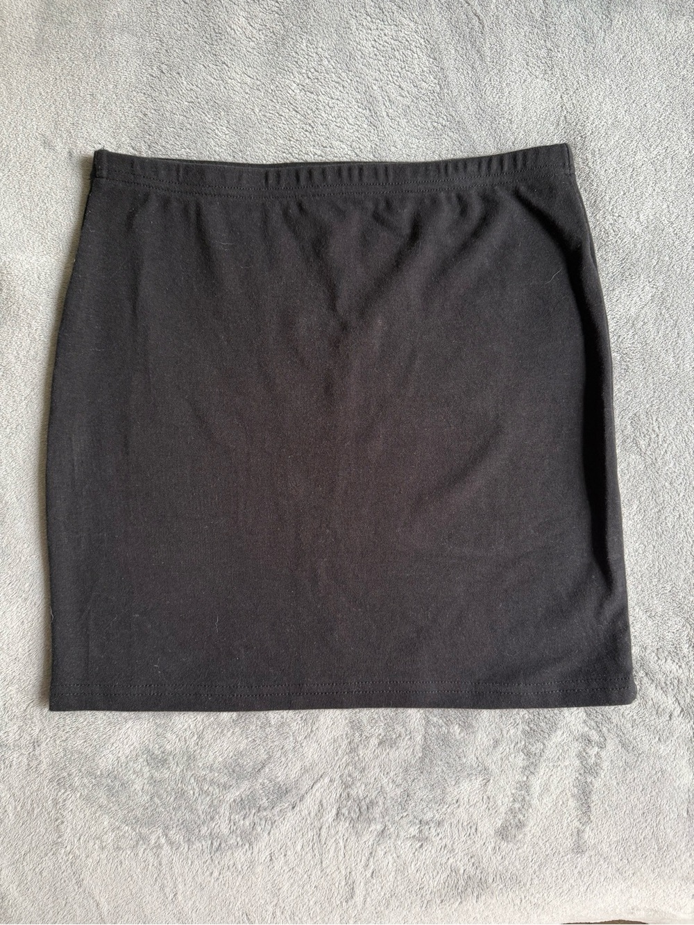 Amazon Black Stretch Knit Mini Skirt